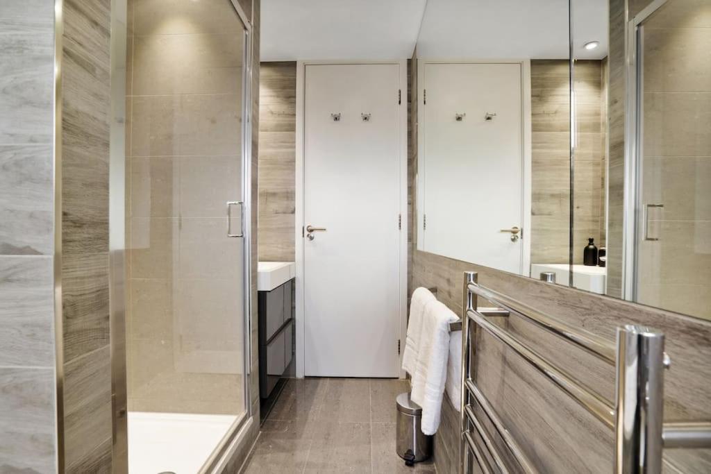 The Camden Suite Bright & Beautiful 2-Bed City Retreat Londýn Exteriér fotografie