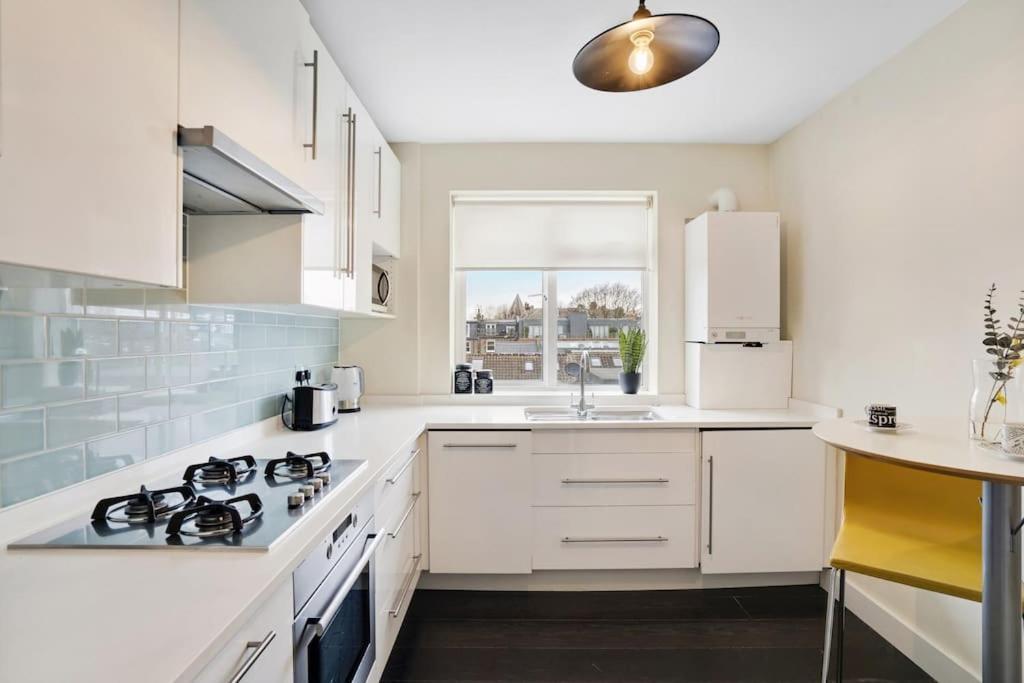 The Camden Suite Bright & Beautiful 2-Bed City Retreat Londýn Exteriér fotografie