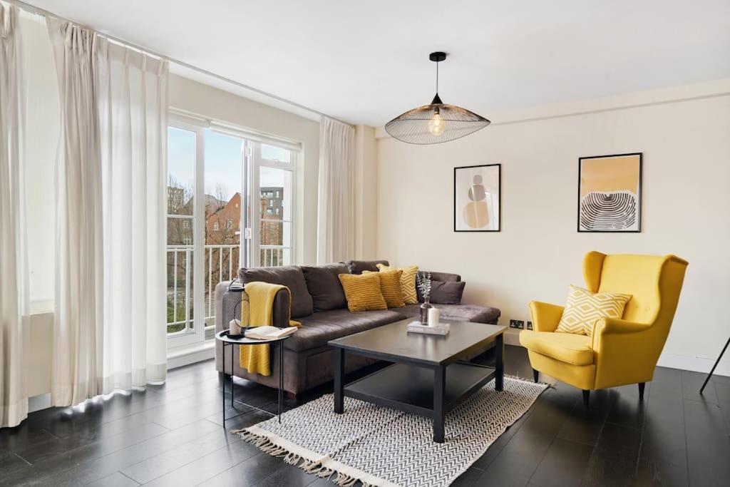 The Camden Suite Bright & Beautiful 2-Bed City Retreat Londýn Exteriér fotografie